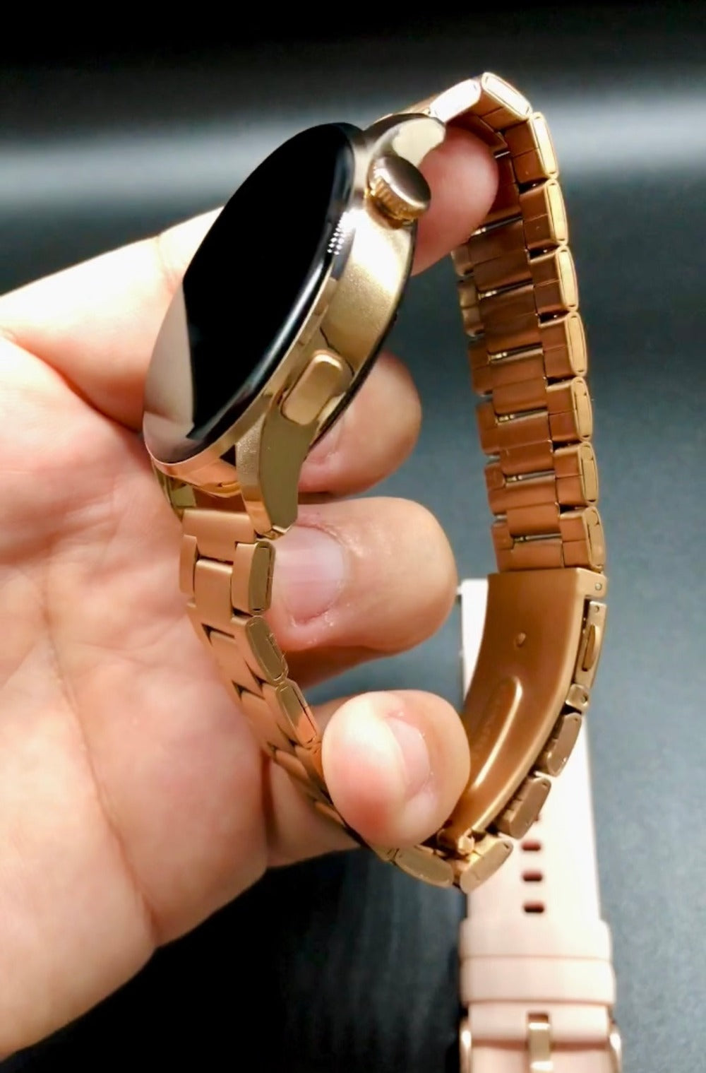 Touchscreen Smartwatch with Sleep & Activity Tracking