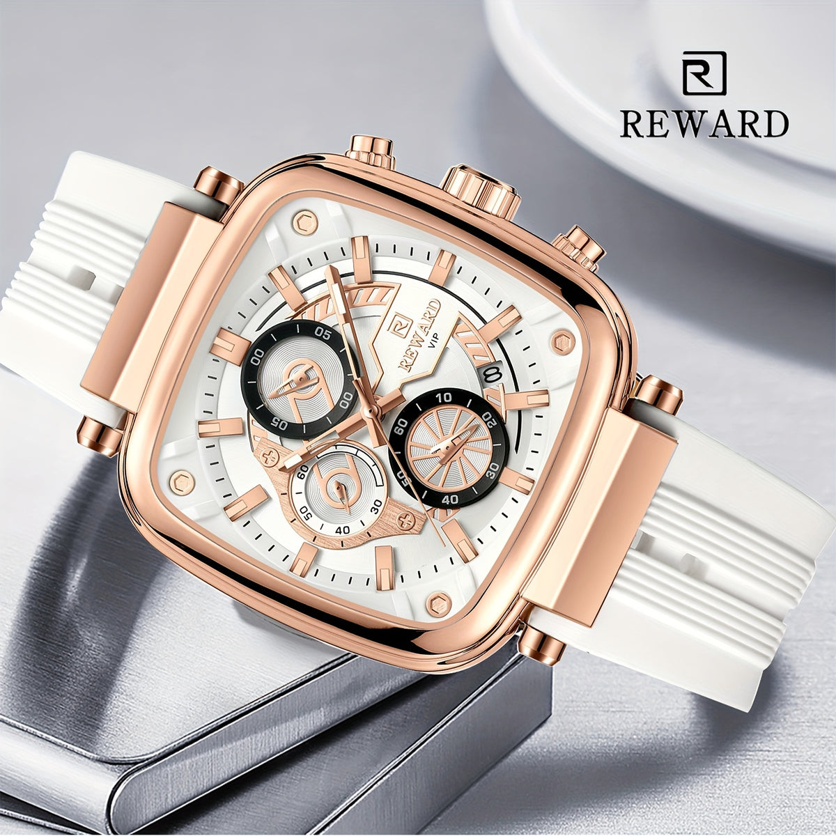 rose gold watch detail